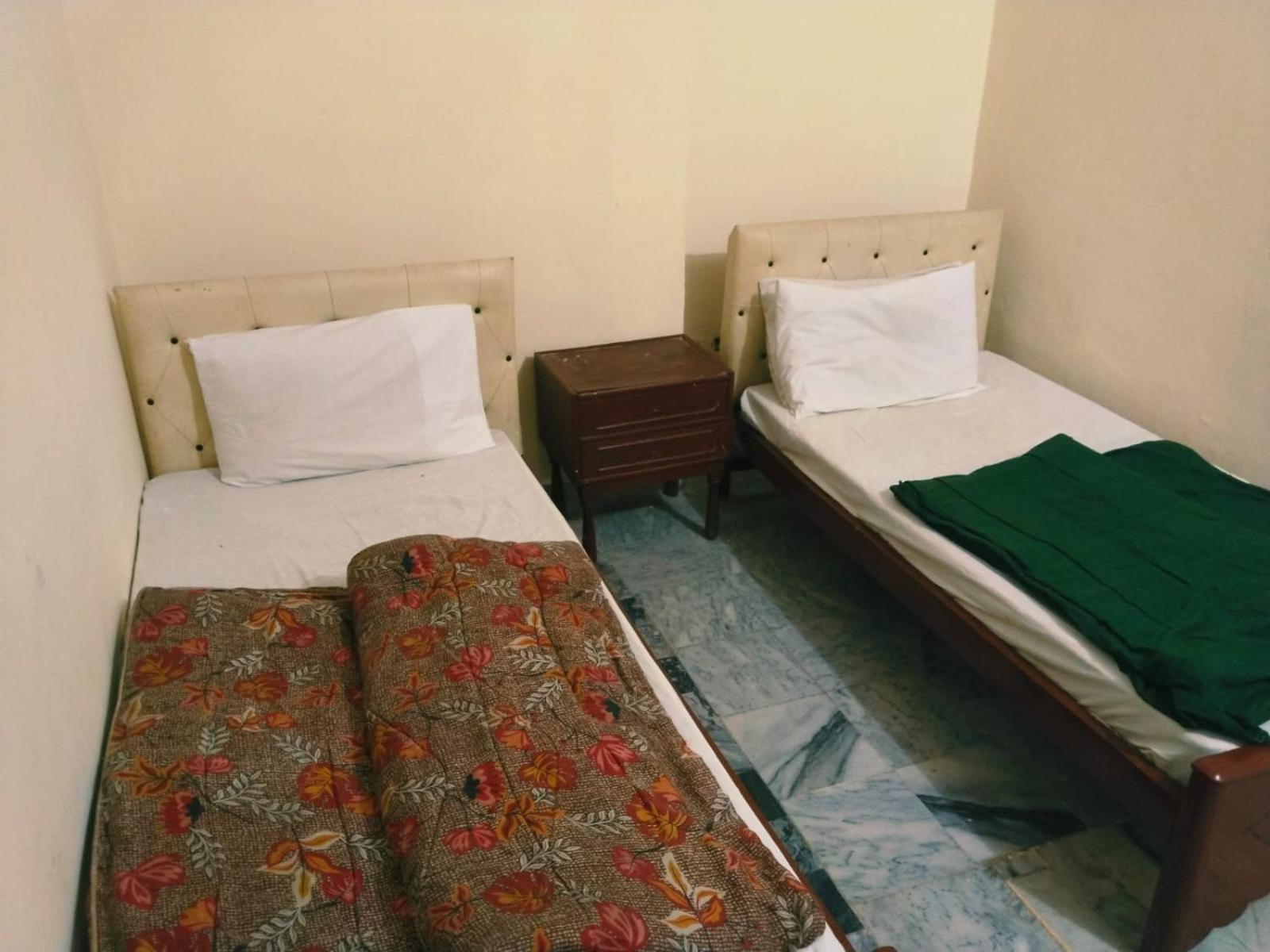 Shahzad Hotel Rawalpindi Esterno foto